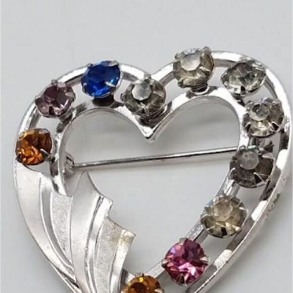 Catamore Heart Brooch 1/20th gold filled - Picture 3 of 9